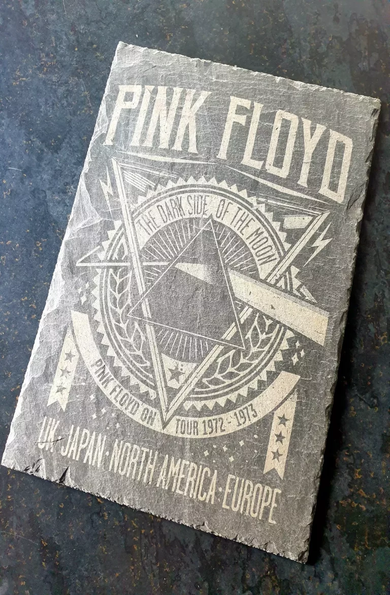 Réalisation d'une plaque en ardoise avec une image du groupe Pink Floyd